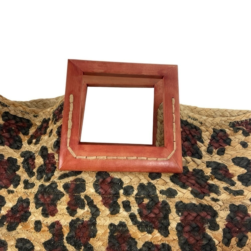 Stylish Alba Jute Tote Bag with Wooden Handles Leopard Print - Picture 10 of 16